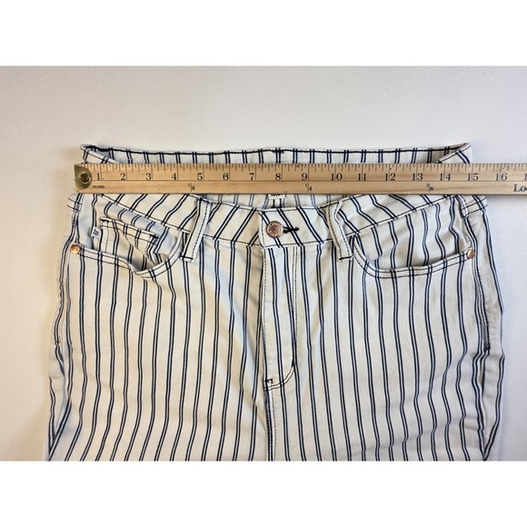 Judy Blue Ultra High Rise Pin Stripe Super Flare Striped Jeans Women 13/31 - Picture 5 of 8